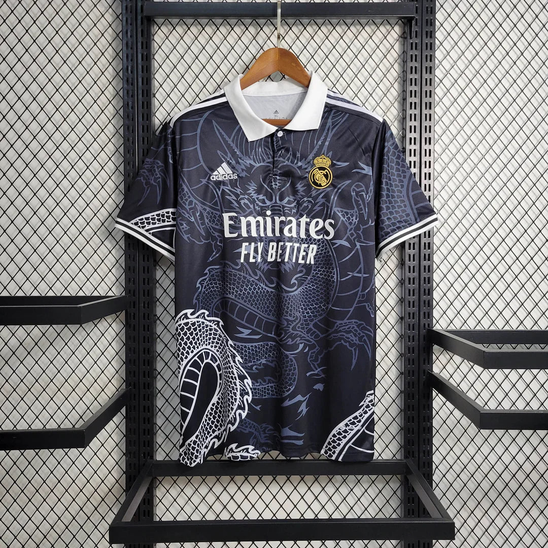 Real Madrid "Schwarzer Drache" limitiertes Trikot