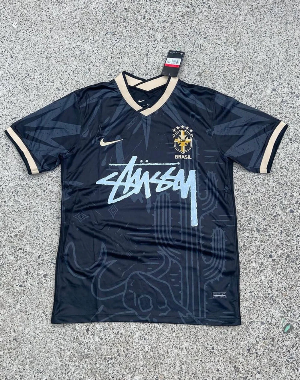 Stüssy x Brazil „Desert Breeze“ Limited-Trikot