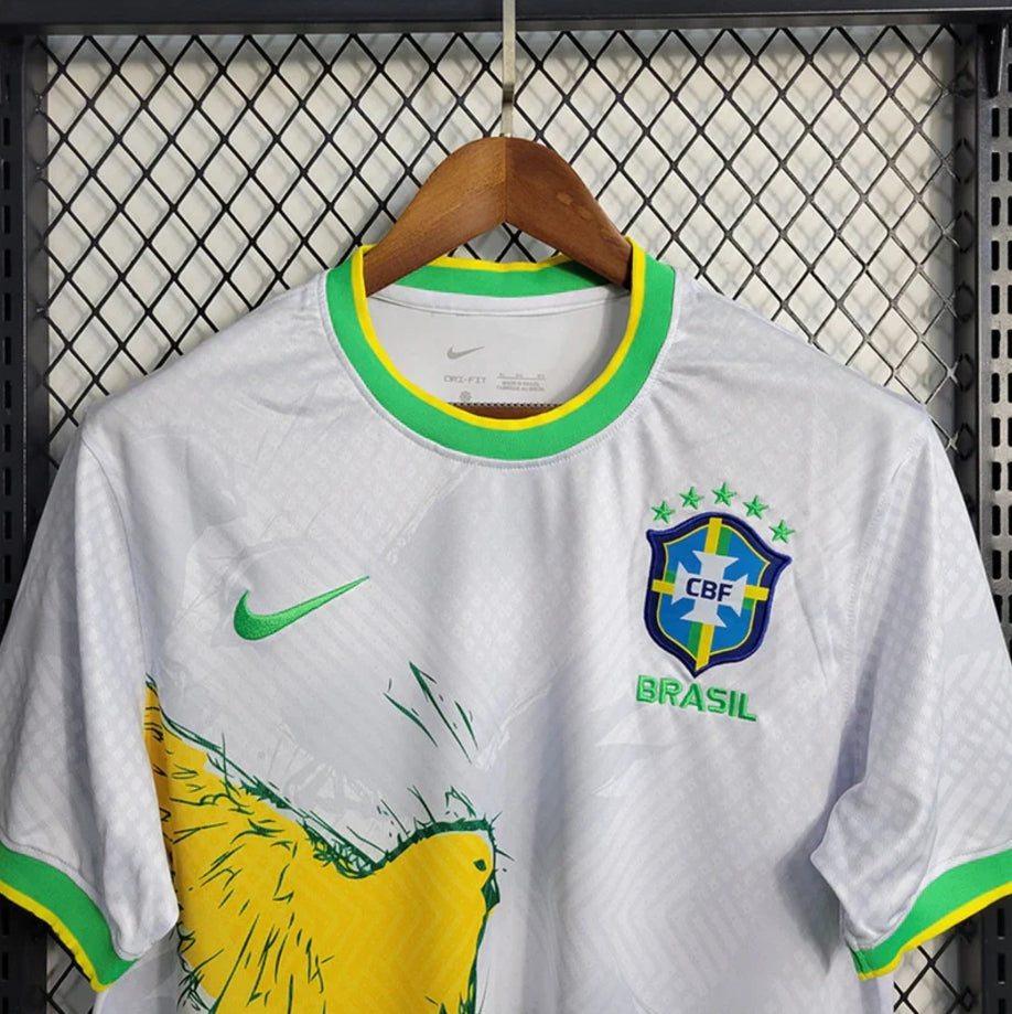 Brasilien "Canarinho Flight" Limited Trikot