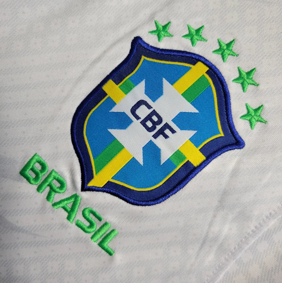 Brasilien "Canarinho Flight" Limited Trikot