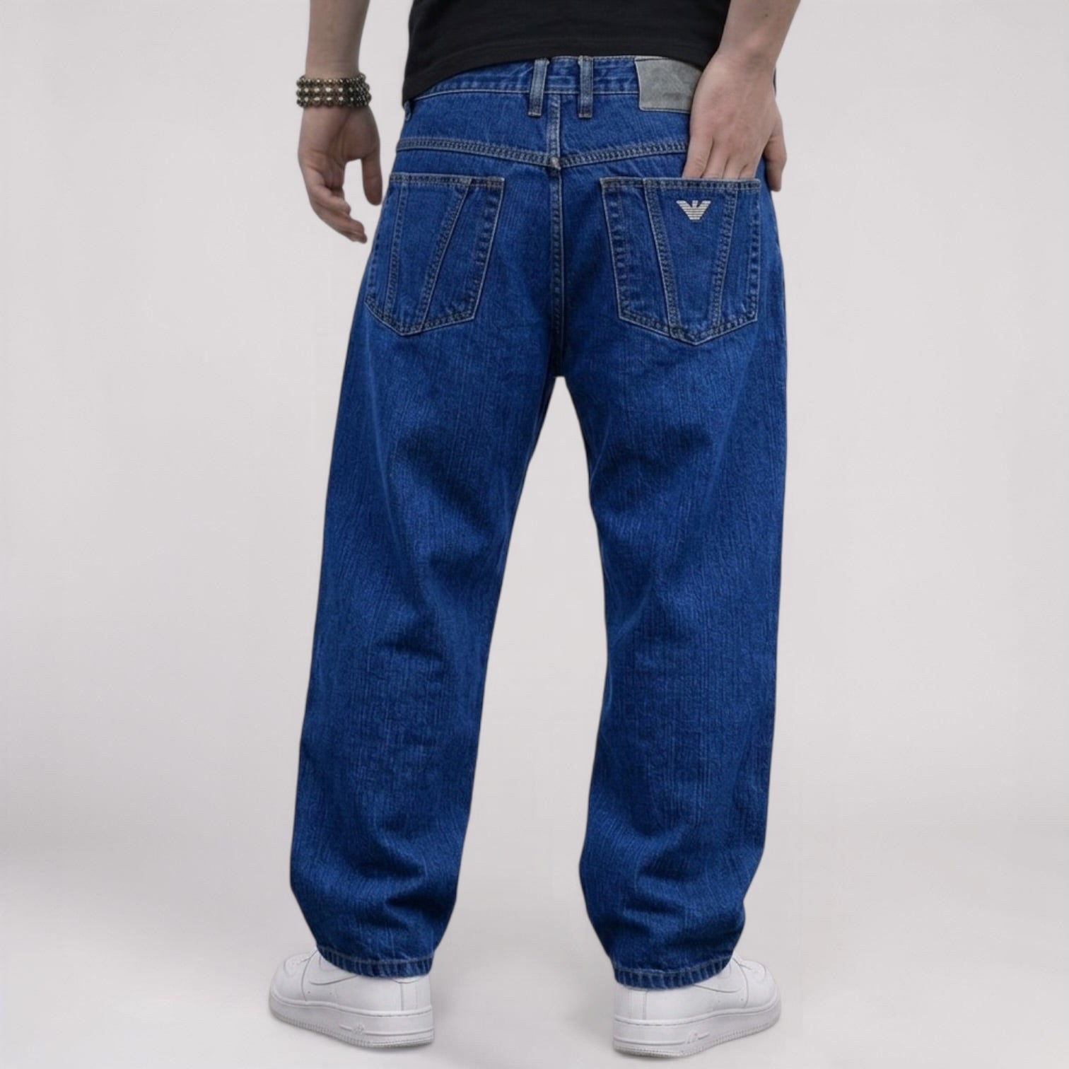 Armani Jeans (L)