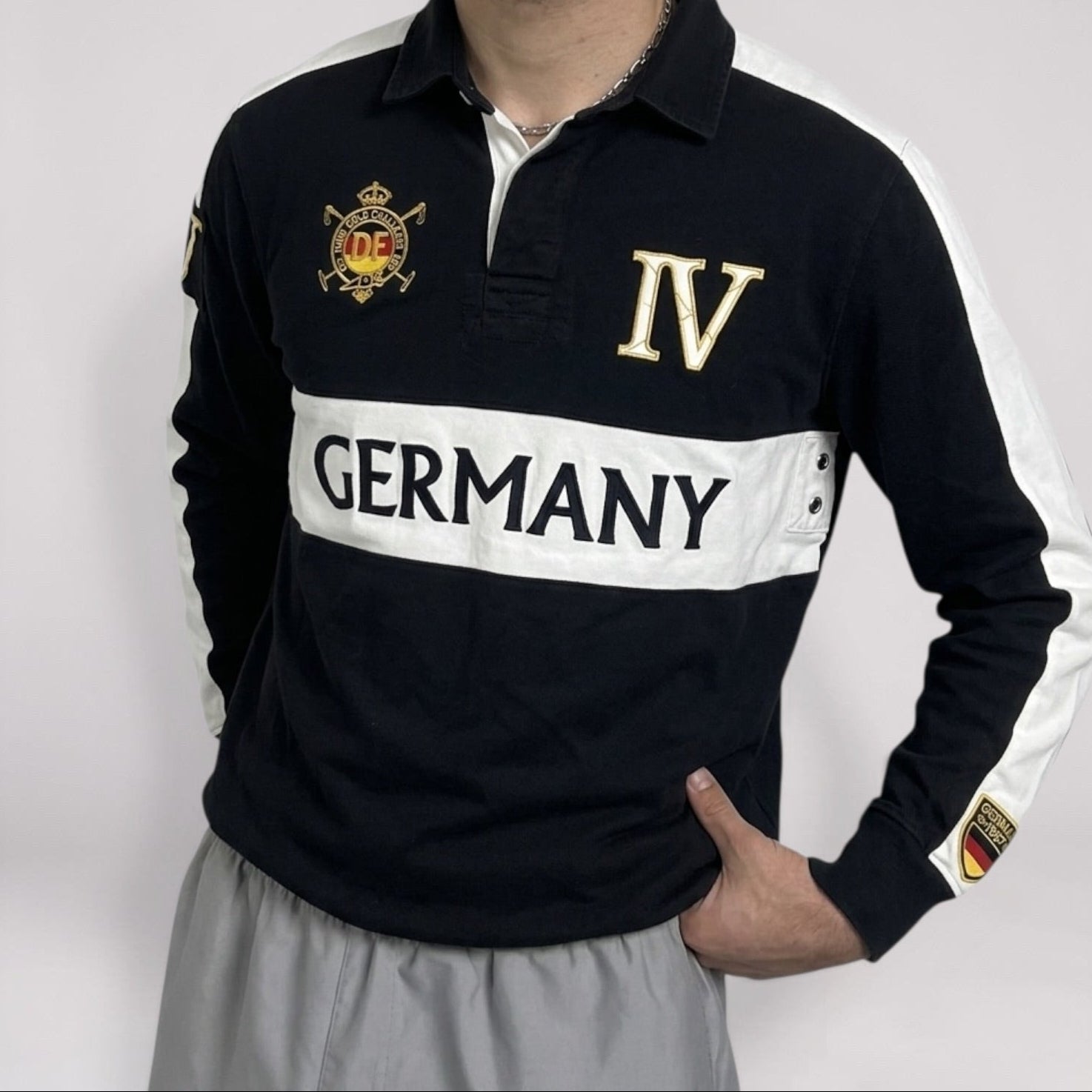 Rare Ralph Lauren Sweater (M)