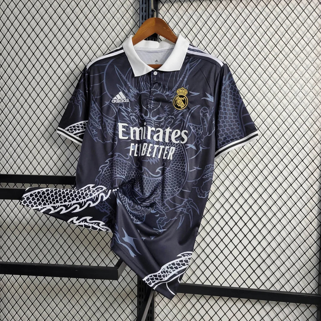 Real Madrid "Schwarzer Drache" limitiertes Trikot