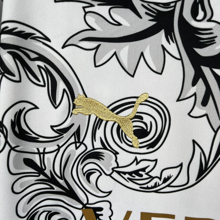 Italien "Versace" Weißes Limited Trikot