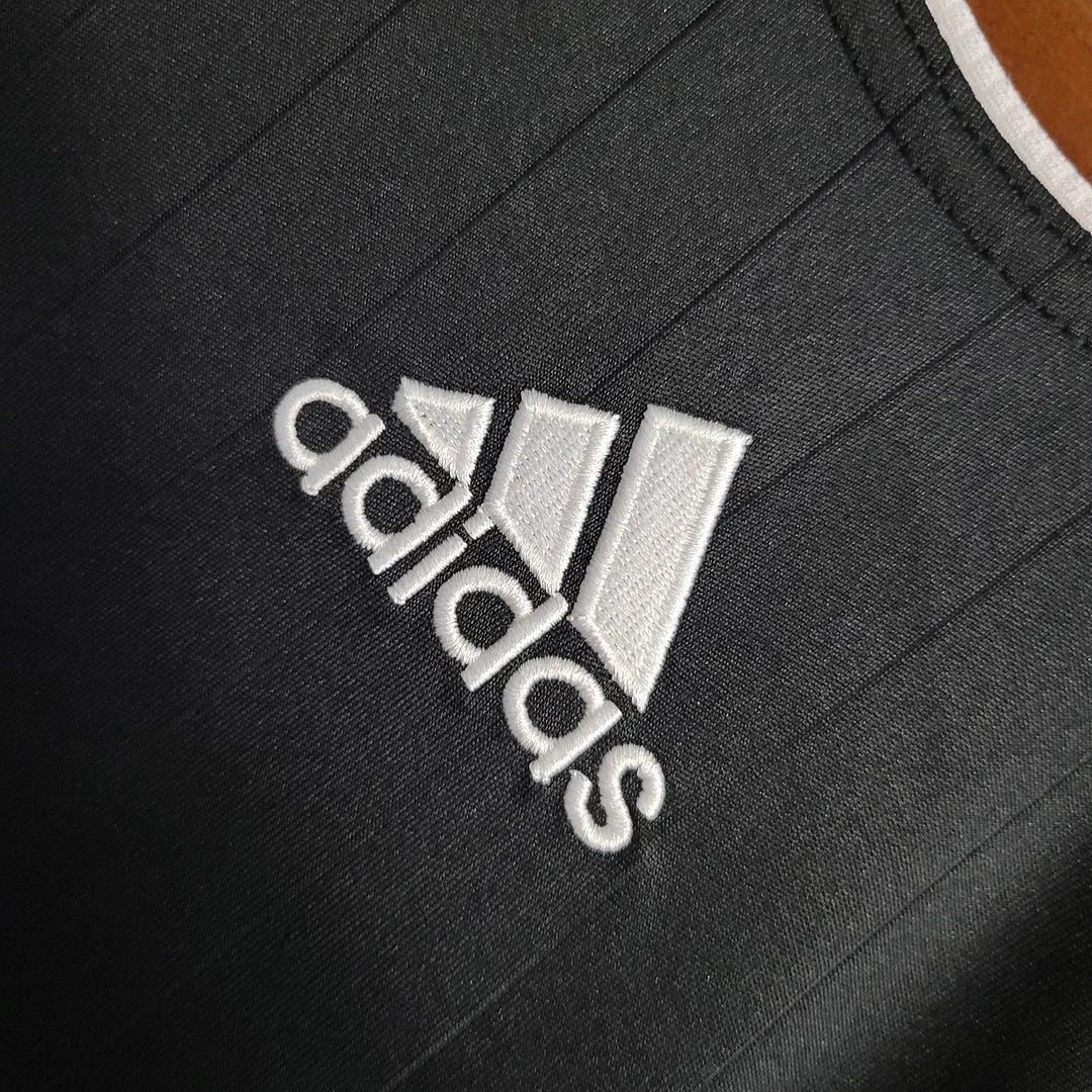 2006/2007 Retro Real Madrid Auswärtstrikot